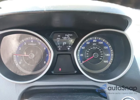 2013 Hyundai Elantra Limited from USA, damaged, VIN KMHDH4AE6DU596138